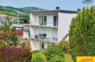Haus kaufen in 59909 Bestwig, 3-Familienhaus in ruhiger Wohnlage - Top Anlageobjekt!