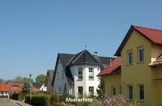 Einfamilienhaus kaufen in 03253 Tröbitz, Wohnhaus und Nebengebäude