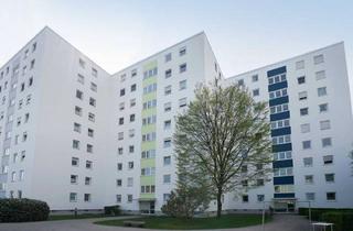 Wohnung kaufen in 86179 Augsburg, Augsburg - Blick in die Berge: Tolle 3-Zi.-ETW mit Balkon mitten in Haunstetten