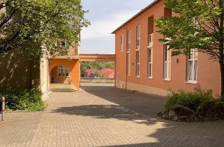 Wohnung kaufen in 55276 Oppenheim, Oppenheim - 2,5 Zimmer-Eigentumswohnung mit Loggia und Garage