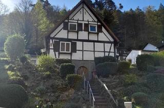 Haus kaufen in 67435 Neustadt, Neustadt an der Weinstraße - Zweifamilienhaus in Ortsrandlage zum Renovieren