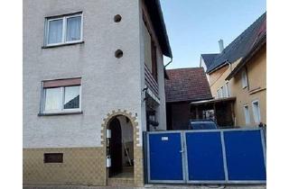 Mehrfamilienhaus kaufen in 75015 Bauerbach, Bauerbach - Schönes Mehrfamilienhaus mit großer Scheune,Ausbaureserve,Garten