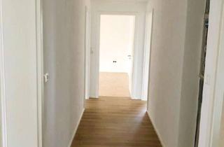 Wohnung mieten in Griesbachstr, 86316 Friedberg, Wohnung nach Sanierung mit Balkon und garten: 3,5-Zimmer-Erdgeschosswohnung in Rinnenthal