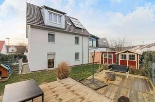 Mehrfamilienhaus kaufen in 71106 Magstadt, Gehobenes Mehrfamilienhaus mit 3 Wohneinheiten und tollem Garten in gefragter Lage