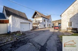 Einfamilienhaus kaufen in 56588 Waldbreitbach / Wüscheid, Waldbreitbach / Wüscheid - Sehr gepflegtes Einfamilienhaus in Waldbreitbach-OT mit Scheune, Garage und Grundstück