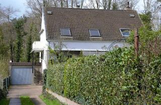 Haus kaufen in 66740 Saarlouis, Saarlouis - Ein- Zweifamilienhaus