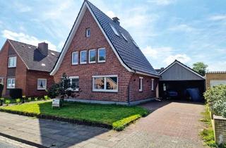 Einfamilienhaus kaufen in 25746 Heide, Heide - Modernisiertes Wohnhaus mit zwei Wohnungen