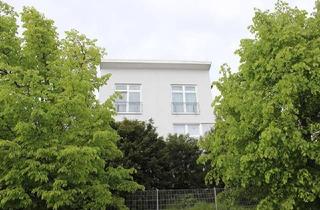 Wohnung kaufen in 65203 Wiesbaden, Wiesbaden - Moderne 2-Zimmer Maisonette Wohnung mit traumhaften Fernblick