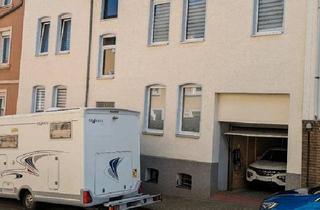 Haus kaufen in 38364 Schöningen, Schöningen - 3Fam.Haus mit Solar,Klima,Wallbox.