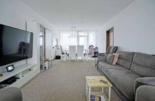Wohnung kaufen in 30880 Laatzen, Vermietete 4-Zimmerwohnung mit zwei Balkonen und Tiefgaragenstellplatz direkt am Leine-Center