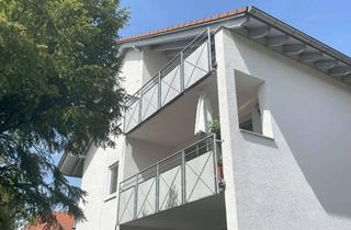 Wohnung kaufen in Mörikestraße 13, 73116 Wäschenbeuren, Sehr gepflegte und geräumige 3-Zimmer-Wohnung mit Balkon // 1 Stellplatz // Frei ab 01. Juli 2024