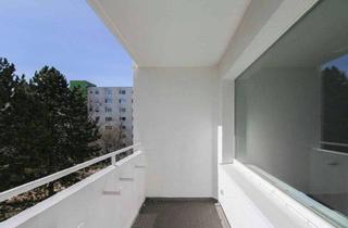 Wohnung mieten in 12305 Lichtenrade (Tempelhof), In naturnaher Stadtrandlage: Sofort bezugsfreie 3-Zimmer-Wohnung mit Balkon