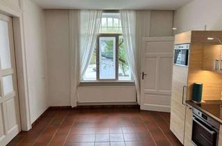 Wohnung mieten in 30966 Hemmingen, Stilvolle Altbauwohnung in Arnum Mitte zur Miete