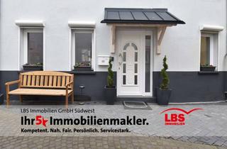 Haus kaufen in 56112 Lahnstein, Liebevoll und modern saniertes Reihenendhaus