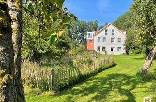 Haus kaufen in 23617 Stockelsdorf, MFH (5 WE) + REH als Ausbaureserve. Ca. 22.725 m² mit Wiesen & Obstbäumen in idyllischer Landschaft