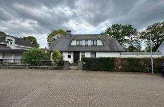 Haus kaufen in Am Köhler 10, 51427 Bergisch Gladbach, Grundstück 2000 m2 geeignet für 2 Neubauten mit jeweils 350m2