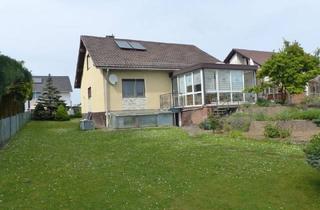 Einfamilienhaus kaufen in 61130 Nidderau, Nidderau - Einfamilienhaus mit großem Garten in Nidderau-Erbstadt zu verkaufen.