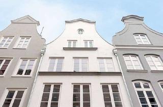 Wohnung mieten in 23552 Innenstadt, Renovierte Altbauwohnung im Zentrum Lübecks