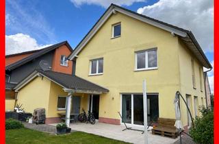 Haus kaufen in 76879 Bornheim, Modernes Wohnen in ruhiger Lage