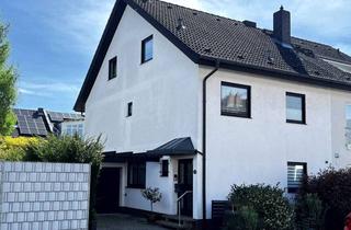 Doppelhaushälfte kaufen in 68259 Wallstadt, Sehr großzügige, moderne Doppelhaushälfte mit großer Garage in erstklassiger und gesuchter Wohnlage