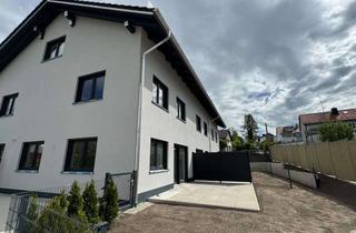 Haus kaufen in 85452 Moosinning, RH 3: So könnte Ihr neues Zuhause aussehen! Neubau-Reiheneckhaus in Moosinning!