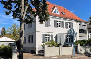 Villa kaufen in Karlsruher Straße 30, 68766 Hockenheim, Moderne sanierte Stadtvilla mit großem Garten in Hockenheim