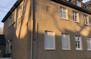 Wohnung mieten in Kohlenstraße 32, 46537 Dinslaken, Ruhig gelegene Dachgeschosswohnung - komplett saniert und mit Laminat