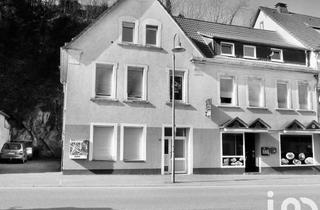 Mehrfamilienhaus kaufen in 59581 Warstein, Attraktives, saniertes Mehrfamilienhaus mit Gastronomie in Warstein