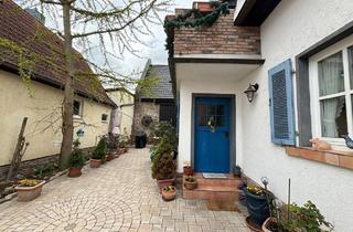 Einfamilienhaus kaufen in 68623 Lampertheim, Lampertheim - :: Großes charmantes Einfamilienhaus mit schönem Garten und Scheune ( H 531) ::