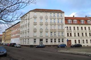 Wohnung kaufen in Creuziger Strasse 18, 04229 Kleinzschocher, Gepflegte Wohnung mit drei Zimmern und Einbauküche in Leipzig