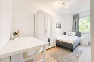 Wohnung mieten in Gutleutstr. 127, 60327 Gutleutviertel, Frankfurt City Center - Möblierte und renovierte WG Zimmer, 4 person shared flat