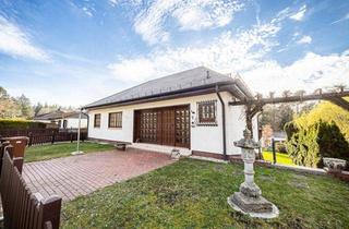 Haus kaufen in 53547 Breitscheid, Entdecken Sie Ihr neues Zuhause: Wundervoller Bungalow mit weitläufigem Garten und Garage