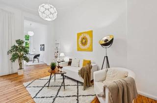Wohnung kaufen in 10719 Berlin, Berlin - IHRE SANIERTE RUHEOASE: STILVOLLER ALTBAU IM ERDGESCHOSS