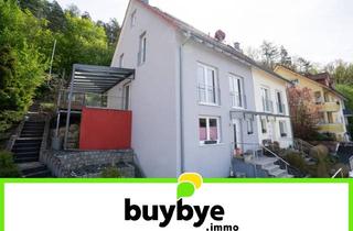 Einfamilienhaus kaufen in 97708 Bad Bocklet, Bad Bocklet - Moderne Eleganz mit Panoramablick: Das bezaubernde Einfamilienhaus aus dem Jahr 2010 verspricht zeitloses Wohnvergnügen