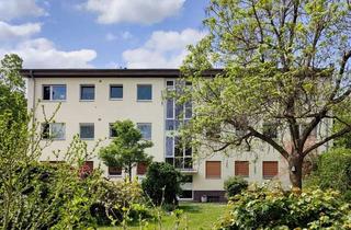 Wohnung kaufen in 12169 Steglitz, Bezugsfreie 3-Zimmer-Wohnung mit Balkon und Stellplatz in idyllischer Lage von Steglitz!