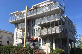 Wohnung kaufen in 65197 Klarenthal, Lichtdurchflutete 2-Raum-Wohnung mit EBK und überdachter Loggia in Wiesbaden