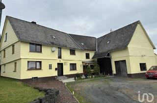 Haus kaufen in 35713 Eschenburg, Renoviertes Denkmal-MFH in Eschenburg-Roth mit großzügigen Räumen & idyllischem Garten.