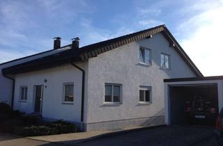 Haus mieten in 78112 Sankt Georgen im Schwarzwald, Schöne 3 Zimmer Dachgeschosswohnung