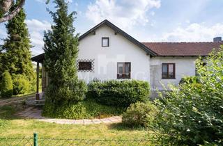 Grundstück zu kaufen in 82178 Puchheim, MÜNCHNER IG: Schönes Bau-Grundstück mit Baurecht für ca. 148 m² Wohnfläche im RH!