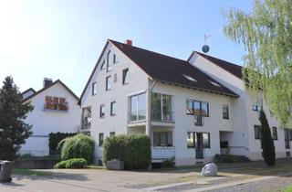 Wohnung kaufen in 79199 Kirchzarten, Großzügige 3-Zimmer Wohnung mit zwei Balkonen in Kirchzarten