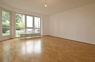 Wohnung kaufen in 22085 Uhlenhorst, Charmante, helle Hochparterre-Wohnung mit drei Balkonen in Uhlenhorst - Courtagefrei