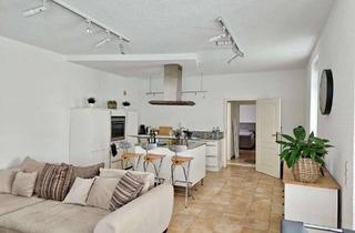 Wohnung kaufen in 76829 Arzheim, Eigennutzer oder Kapitalanleger - gemütliche 2 Zimmer Obergeschosswohnung mit Balkon