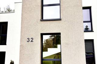 Wohnung mieten in Auf Rodder 32, 53894 Mechernich, Geschmackvolle 3-Zimmer-Wohnung mit luxuriöser Innenausstattung mit Balkon in Mechernich