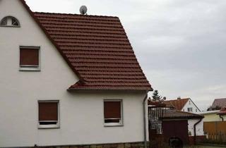 Einfamilienhaus kaufen in 06556 Artern/Unstrut, Einfamilienhaus (DHH) mit schönen Grundstück in ruhiger Lage von Artern