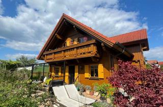 Haus kaufen in Isarecker Feld 14, 85368 Wang, Nachhaltiges Tiroler Holzhaus mit Bauerngarten und Charme
