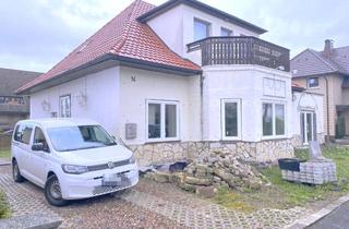 Mehrfamilienhaus kaufen in 32547 Bad Oeynhausen, Lage, Lage, Lage - Mehrfamilienhaus im teilsanierten Zustand mit viel Potential in Bad Oeynhausen