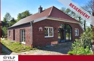 Haus kaufen in 26529 Osteel, RESERVIERT - Rohdiamant - Teilsaniertes Landhaus mit großer Scheune auf ca. 6.400 m² Grundstück
