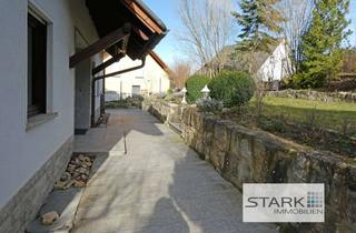Haus kaufen in 97268 Kirchheim, Wohnhaus mit bis zu 3 Wohneinheiten - zur Vermietung oder für die Familie!