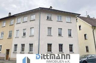 Wohnung kaufen in 72458 Albstadt, 2 ½ - Zimmer-Wohnung mit Balkon in Ebingen