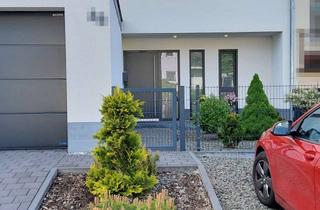 Haus kaufen in 66424 Homburg, Geräumiges, modernes EFH in Homburg-Jägersburg